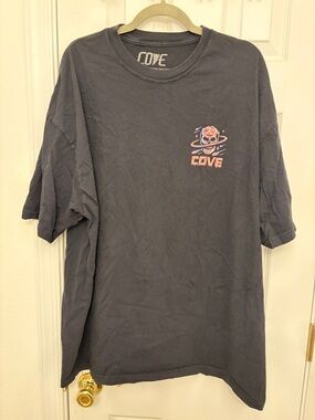 Cove Black Short-Sleeve Tee with Pink Space Skull Graphic